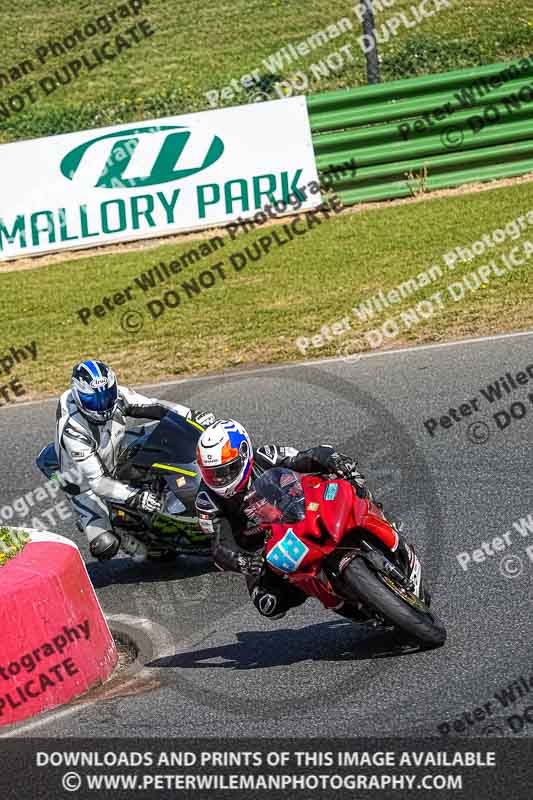 enduro digital images;event digital images;eventdigitalimages;mallory park;mallory park photographs;mallory park trackday;mallory park trackday photographs;no limits trackdays;peter wileman photography;racing digital images;trackday digital images;trackday photos